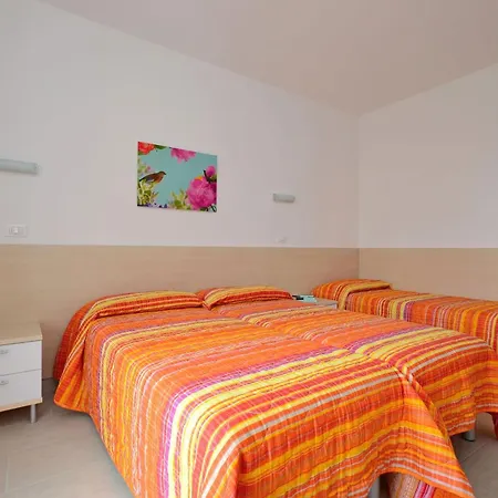 Ideal Beachside Getaway Flat Apartment Lignano Sabbiadoro