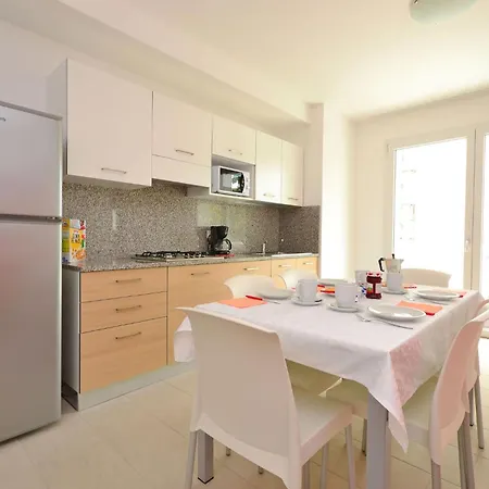 Ideal Beachside Getaway Flat