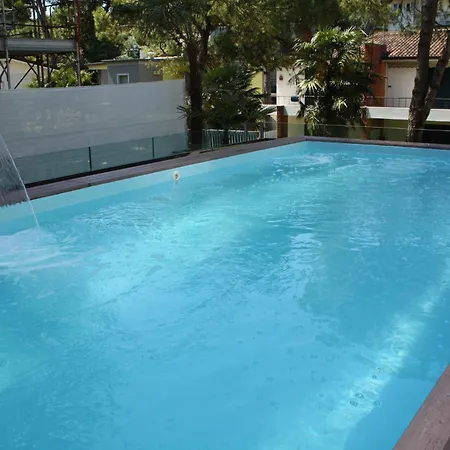 Ideal Beachside Getaway Flat Lignano Sabbiadoro
